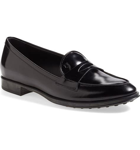 ladies leather loafers size 9.